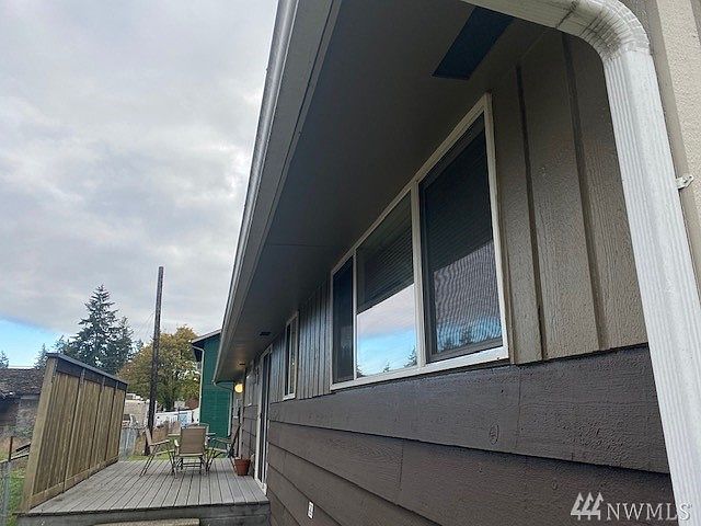2nd image of 722 117th St E