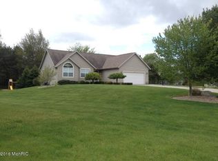 3269 Rambling Brook Rd, Muskegon, MI 49444