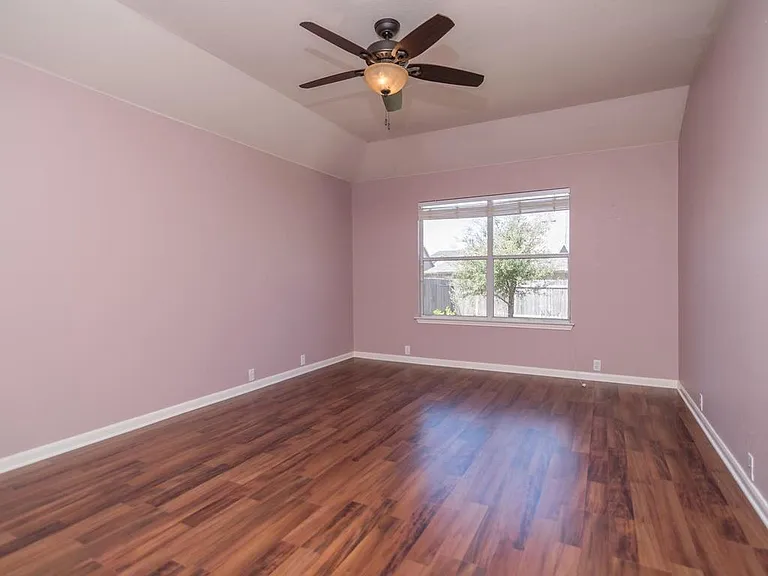 745 Rusk Rd — Photo 13