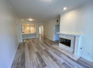 2243 Martin APT 320, Irvine, CA 92612