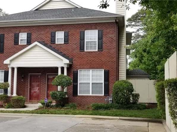 5804 Baynebridge Dr, Virginia Beach, VA 23464