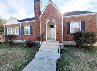 802 W Spring St, Lebanon, TN 37087