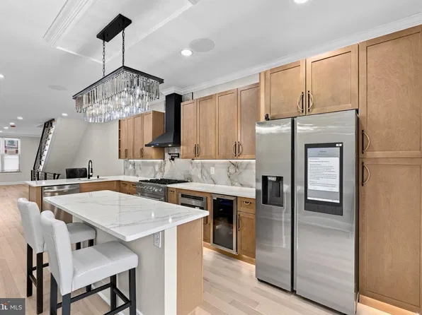 245 S 51st St, Philadelphia, PA 19139
