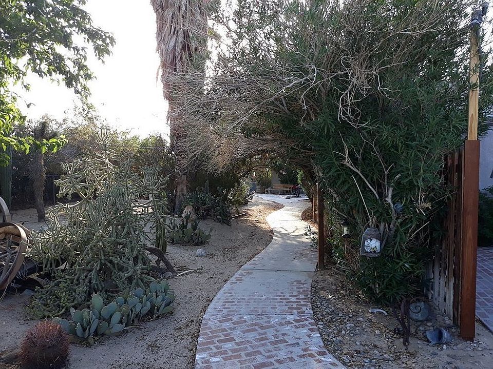 1st image of 73843 Sunnyvale Dr #14