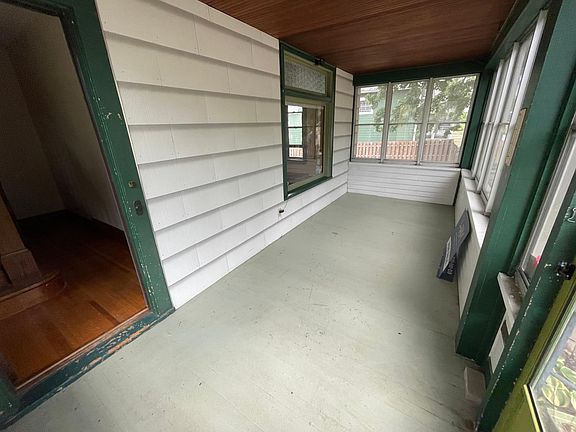 2nd image of 1188 Edgerton St