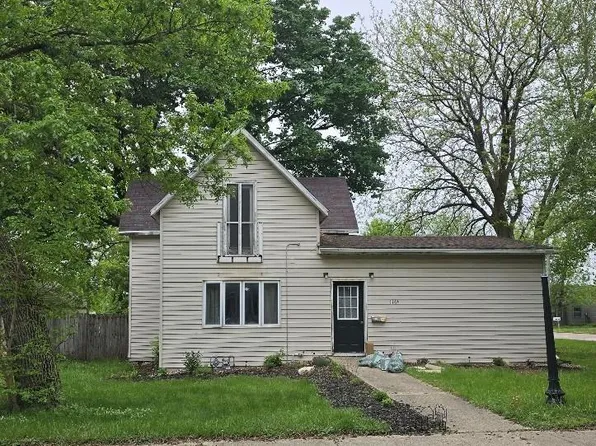 1164 Miller Ave, Windom, MN 56101