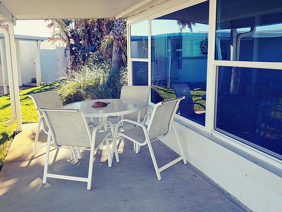 2nd image of 5 Ocean Side Dr