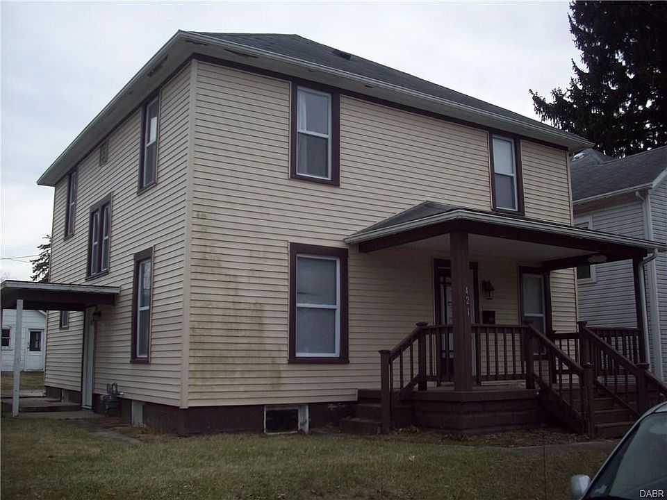 2nd image of 421 1st St