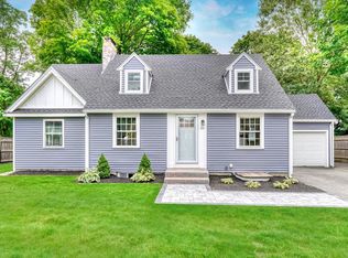 26 Hartford St, Natick, MA 01760