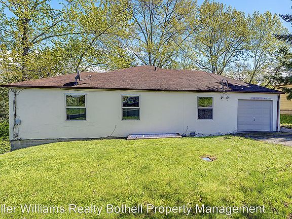 2nd image of 13616 51st Ave S Unit 2