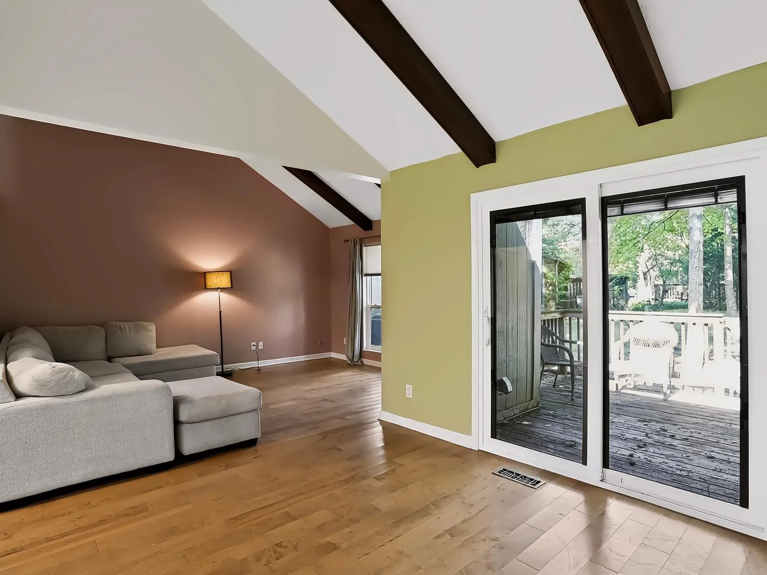 3 bed, 1337 sqft, $1,650 — Photo 3