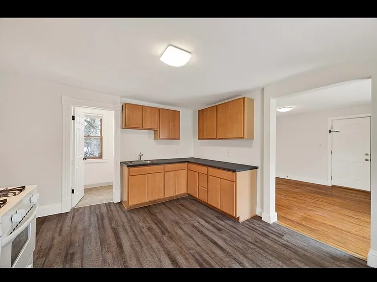 2428 11th Ave S #4 — Photo 12