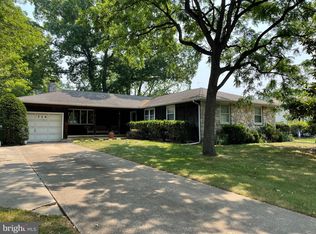 714 Pomona Rd, Cinnaminson, NJ 08077