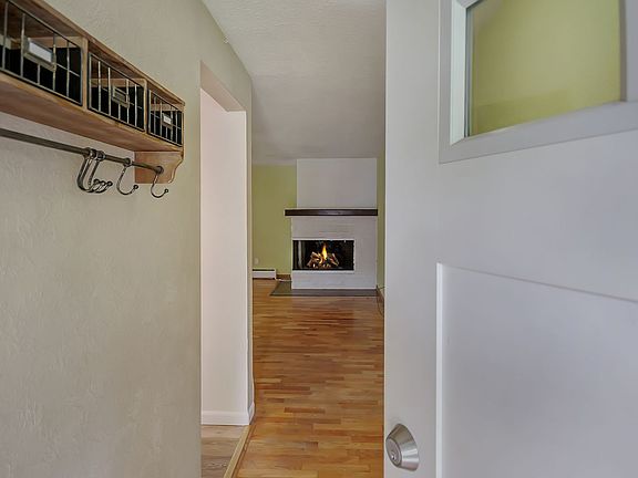 4th image of 517 S Street Ct SE