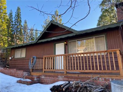 30837 Live Oak Dr, Running Springs, CA, 92382