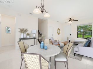 10127 W Villa Cir, Vero Beach, FL 32966