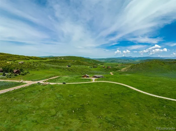 25650 Whetstone Ln, Oak Creek, CO 80467