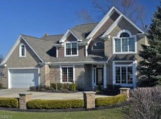 31046 Schwartz Rd, Westlake, OH 44145