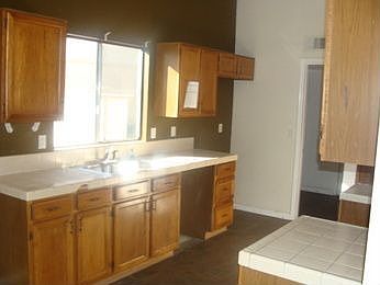 3rd image of 4901 W Morrow Dr