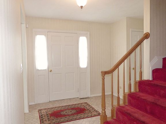 2nd image of 1388 Berkshire Dr