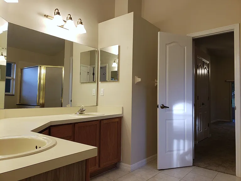1612 Sweetwater West Cir — Photo 20