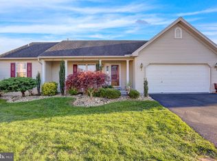 5 Shelly Dr, Reading, PA 19608