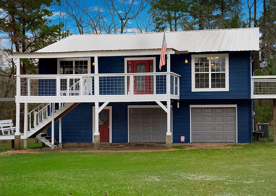 1st image of 111 Hall Dr N