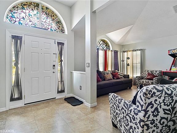 5th image of 222 Old Mill Cir