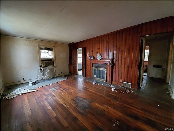 5th image of 15 Parkview Pl