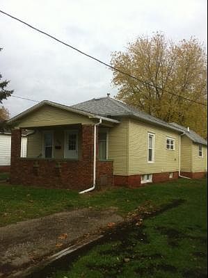 1st image of 813 N Jackson St