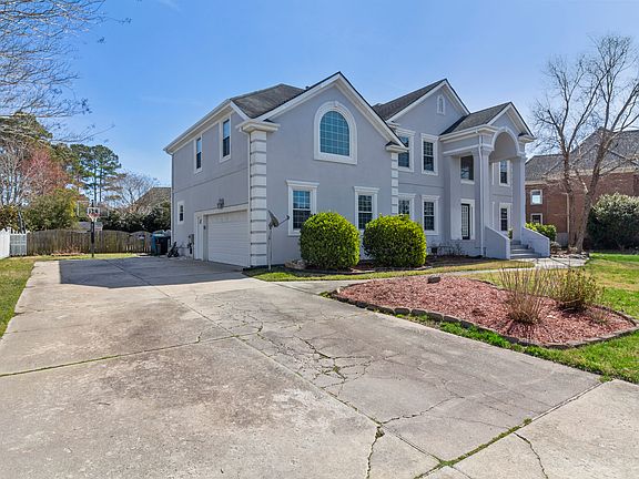 4th image of 2480 Las Brisas Dr