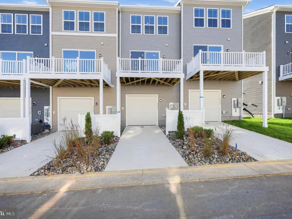 9561 Blue Ash Aly, Fredericksburg, VA 22407