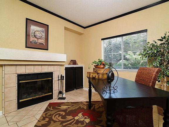 4th image of 106 Reddington Ct
