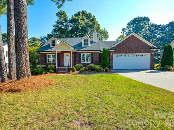 8819 Erbach Ln, Mount Pleasant, NC 28124