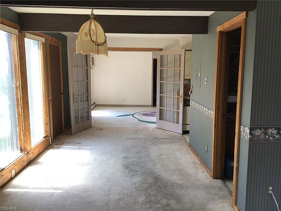 4th image of 1591 Treetop Trl APT A