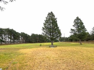 7499 Indian Hill Rd, Honor, MI 49640