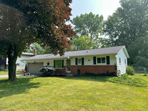 875 Leddy Rd, Saginaw, MI 48609