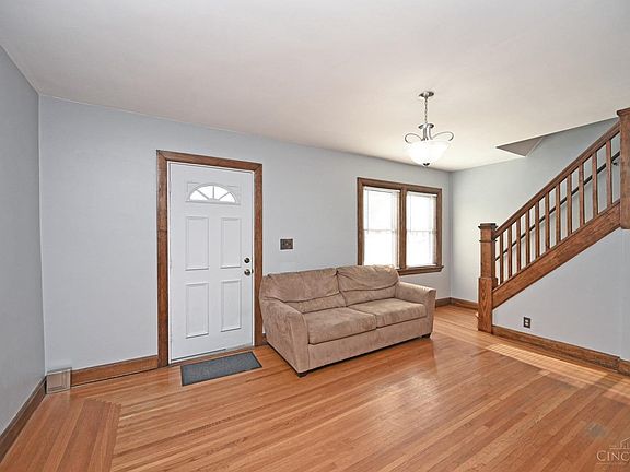 5th image of 2504 Lysle Ln