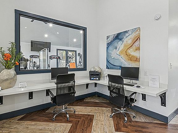 Leasing Center & Clubhouse