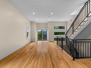 57-59 Highland Rd #57, Brookline, MA 02445