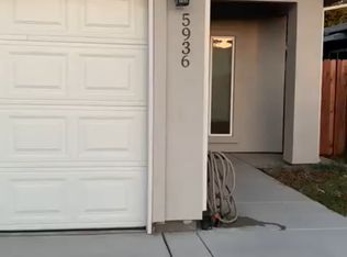 5936 Clover Manor Way, Sacramento, CA 95824