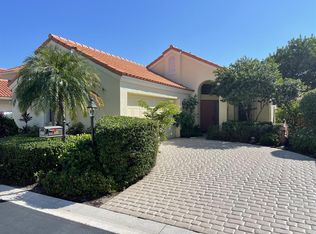 2575 La Cristal Cir, Palm Beach Gardens, FL 33410
