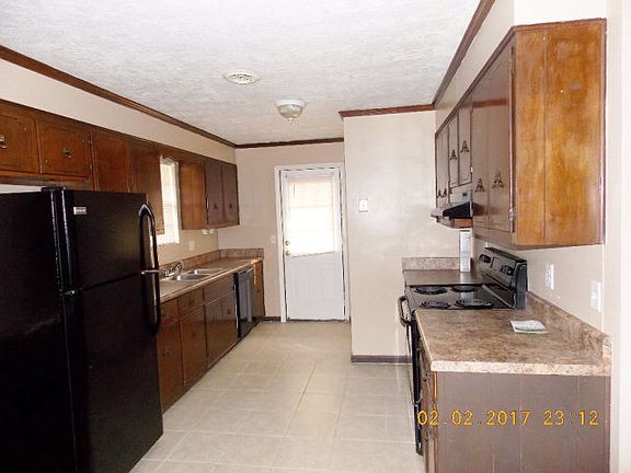 3rd image of 3628 Quail Hollow Dr