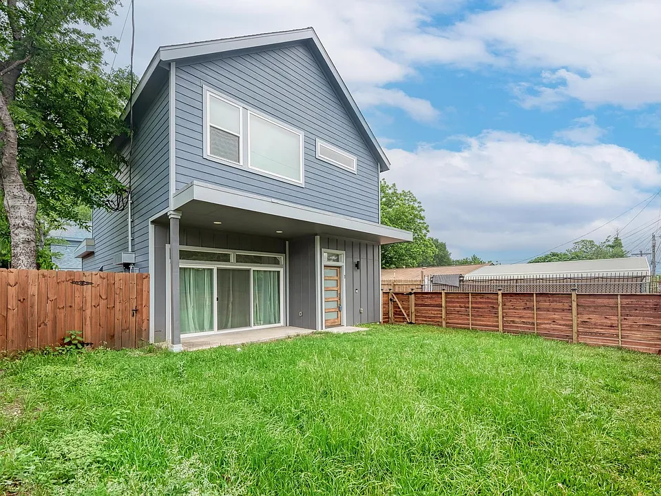 Privacy fence