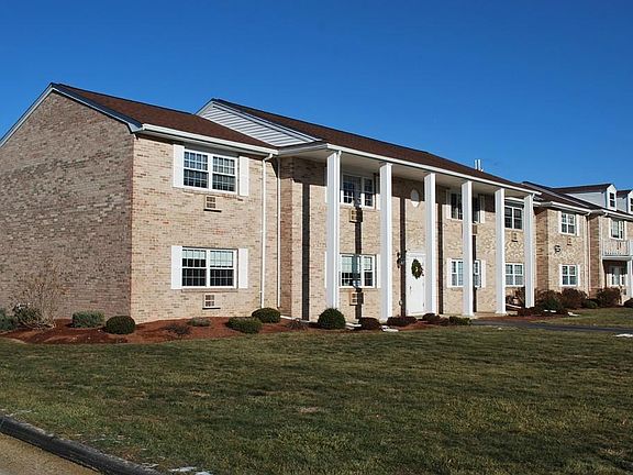 2nd image of 30A Washington Park Dr APT 1