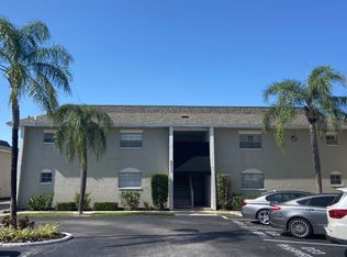 8812 Bay Pointe Dr, Tampa, FL 33615