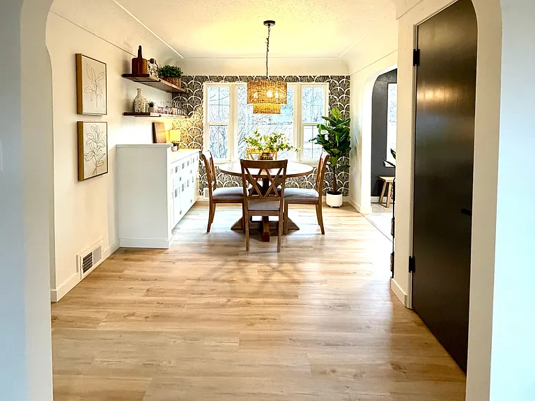 206 E Ash St — Photo 7