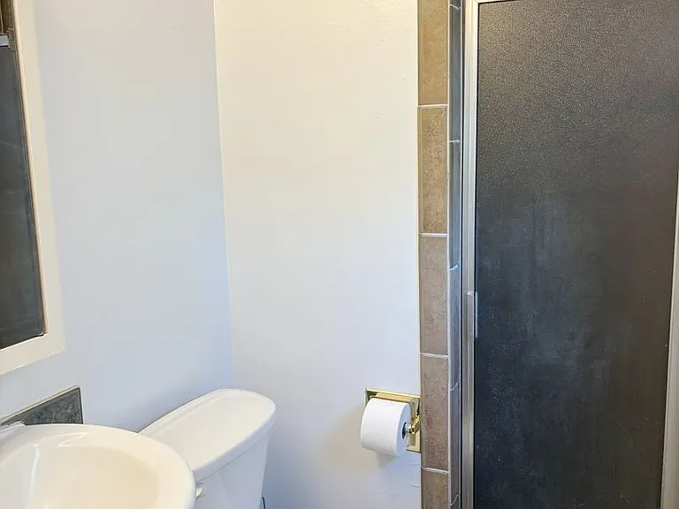 2180 Westcliff Dr — Photo 18