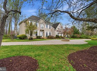 3515 Devon Dr, Falls Church, VA