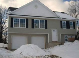 8 Kyleigh Way, Middletown, NY 10940